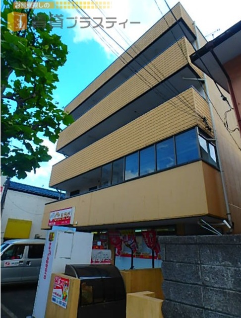 建物外観　本中山に建つシンプルさが良しのどこか落ち着く物件