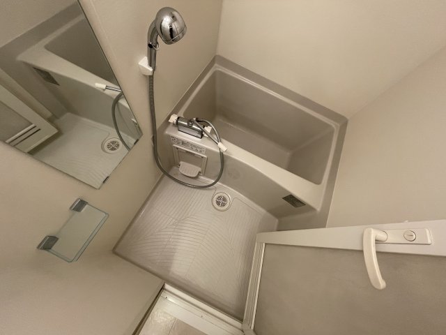 バス・シャワールーム　日々の暮らしに欠かせないお風呂です