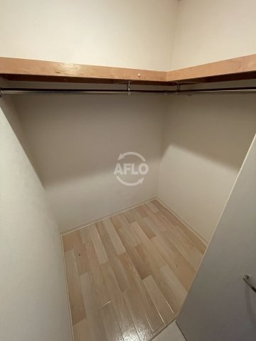 収納　エスヴェール北梅田　ウォークインクローゼット