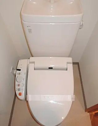 トイレ　清潔感のあるトイレです