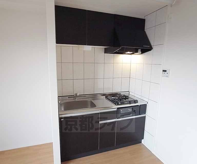 キッチン　調理スペースも十分のキッチンです！