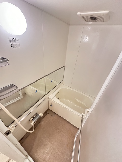 バス・シャワールーム　別部屋参考写真です