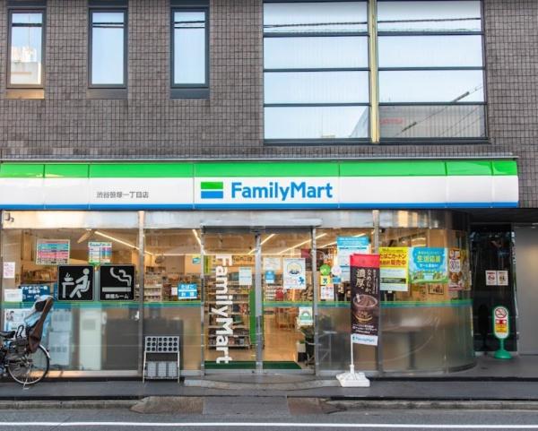 コンビニ　ファミリーマート渋谷笹塚一丁目店（コンビニ）まで623m