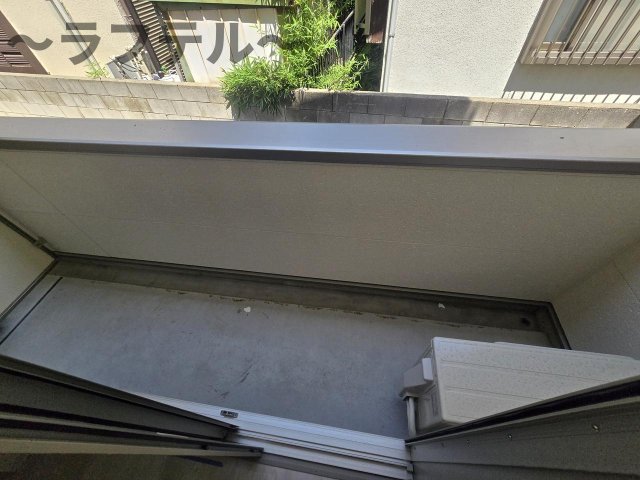バルコニー　別部屋イメージ写真