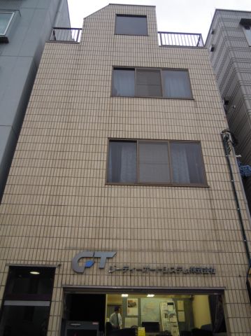 建物外観　ガッチリ鉄骨造マンション！！
