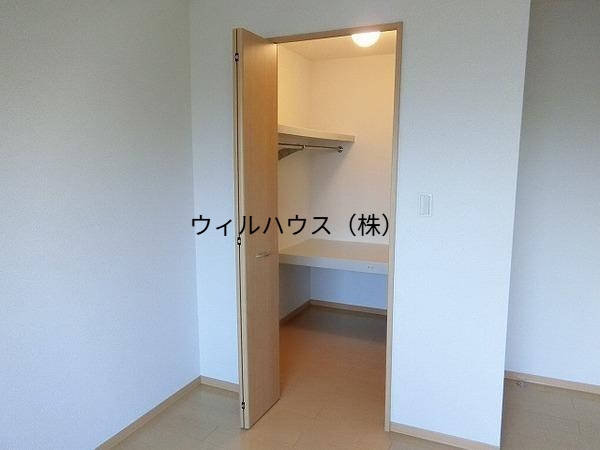 収納　ウォークインクローゼット！