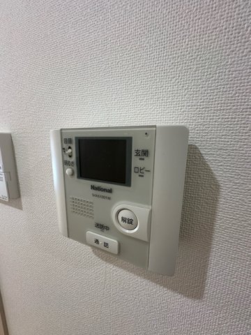 セキュリティ　防犯対策に有効なカメラ付きインターホン！突然の来客にもバッチ