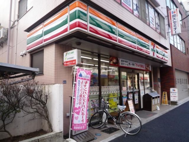 コンビニ　セブン‐イレブン 板橋西台店（コンビニ）まで510m
