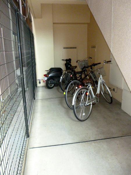 駐車場　★自転車置き場★