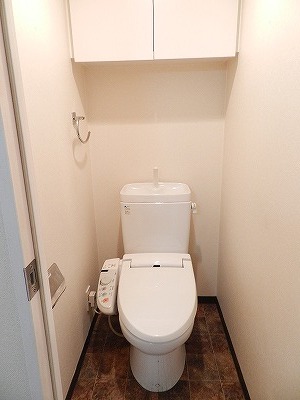 トイレ　トイレもきれいです