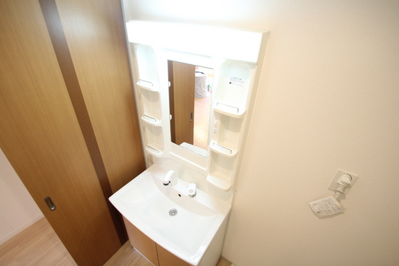 洗面設備　※別部屋の写真です