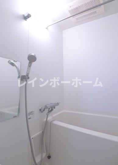 バス・シャワールーム　きれいなお風呂です