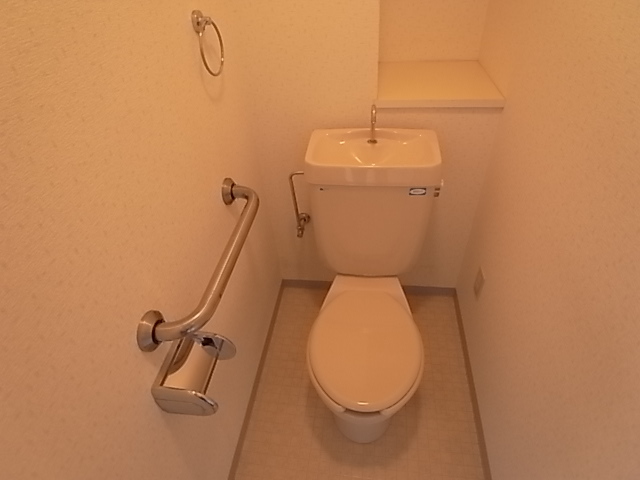 サイコート鈴蘭台のトイレ写真
