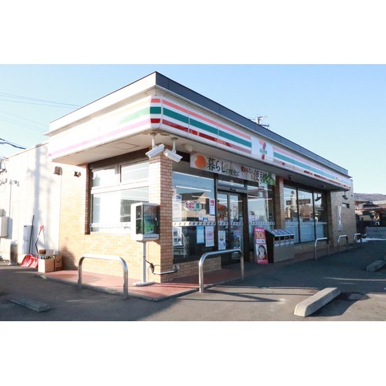コンビニ　セブンイレブン豊野蟹沢店（コンビニ）まで616m