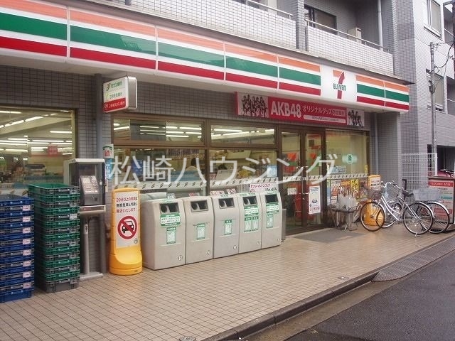 コンビニ　セブンイレブン中野桃園店（コンビニ）まで172m