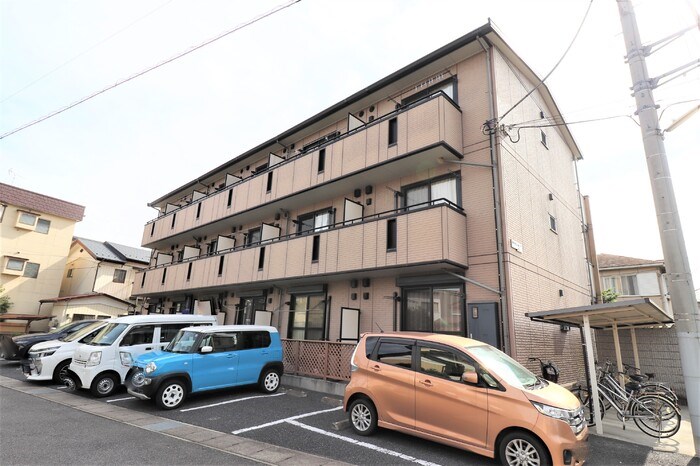 建物外観　越谷駅徒歩１０分（８００ｍ）