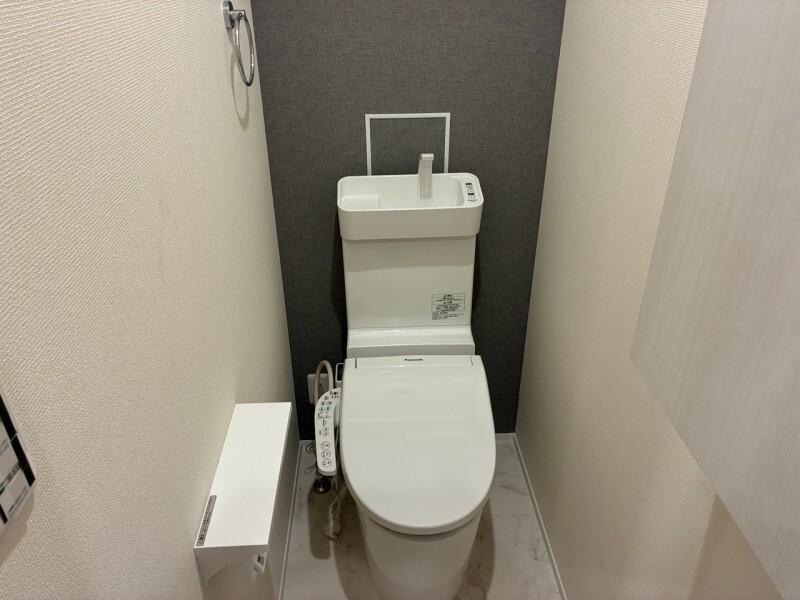 ＪＲ京浜東北線 大宮駅 徒歩13分 3階建 築1年のトイレ写真