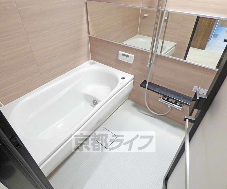 バス・シャワールーム　浴室です。
