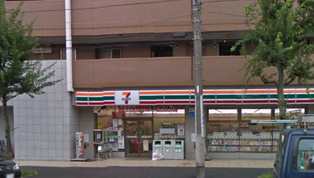 コンビニ　セブンイレブン横浜宮元町2丁目店（コンビニ）まで325m