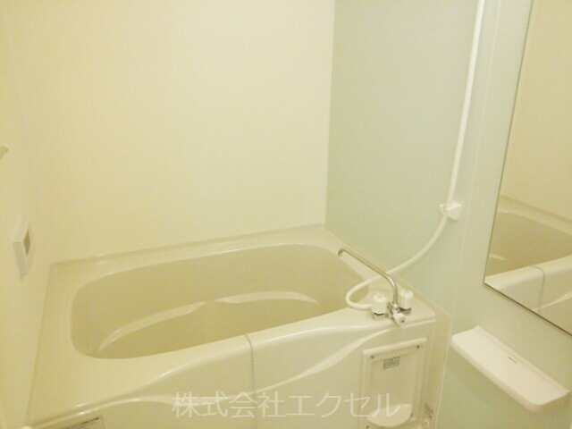 バス・シャワールーム　追い焚き付きです