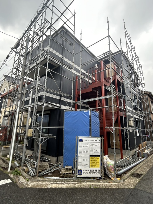 建物外観　建築中