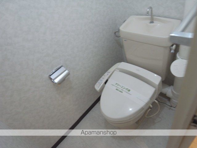 東海道新幹線 掛川駅 徒歩14分 4階建 築41年のトイレ写真