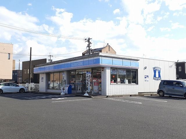 コンビニ　ローソン都城牟田町店（コンビニ）まで250m