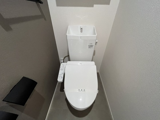 トイレ　※別部屋の写真です