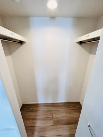 収納　写真は同仕様参考写真