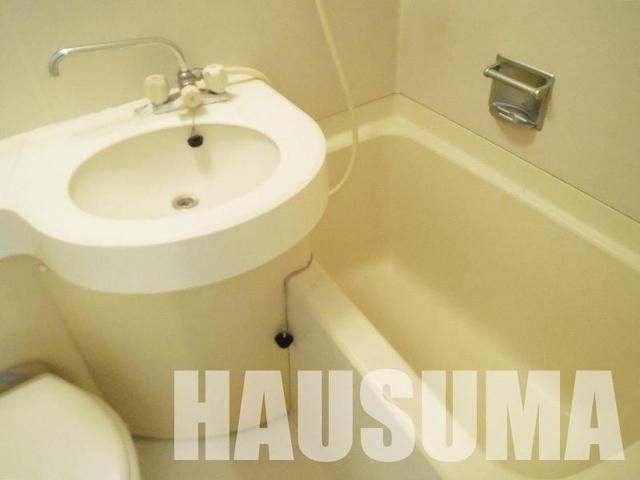 洗面設備　※他号室写真使用
