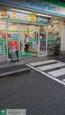 コンビニ　ファミリーマート道徳通二丁目店（コンビニ）まで630m