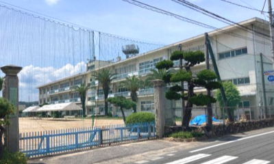 小学校　倉敷市立船穂小学校（小学校）まで621m