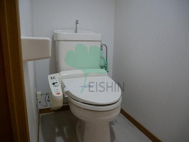 トイレ　清潔感のあるトイレです。