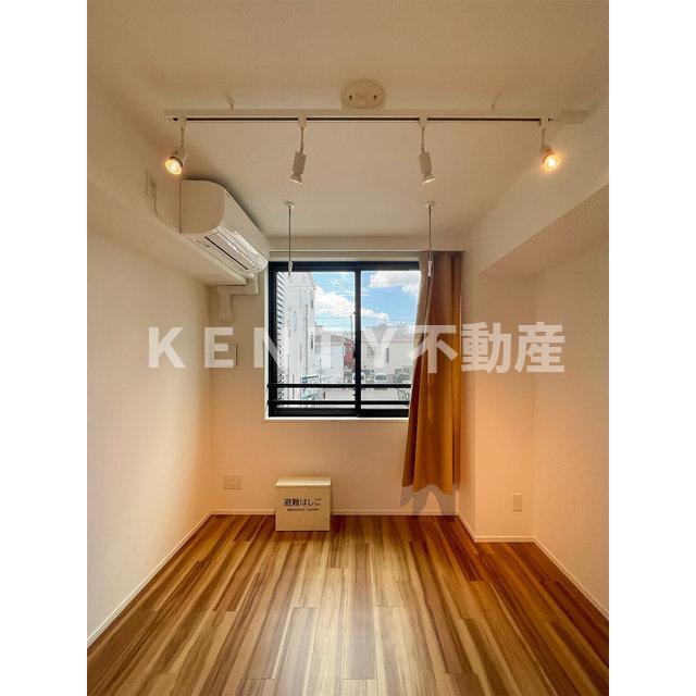 その他部屋・スペース　使い勝手のいい寝室です