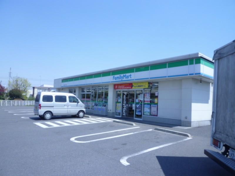 コンビニ　ファミリーマート 東久留米下里二丁目店（コンビニ）まで611m