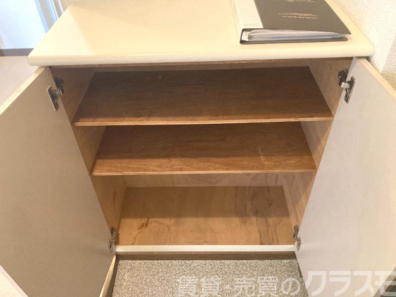 玄関　シューズボックスあり♪