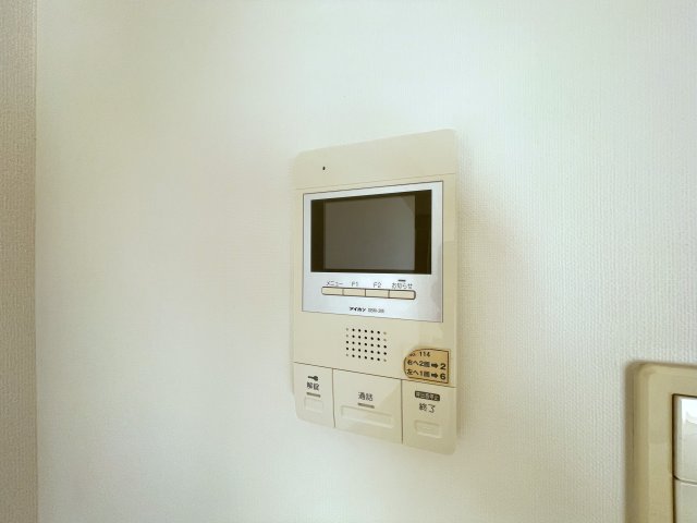 セキュリティ　※同タイプ・別室の写真になります。