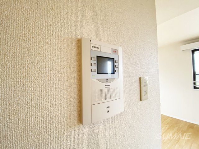 セキュリティ　モニター付きインターホンです☆