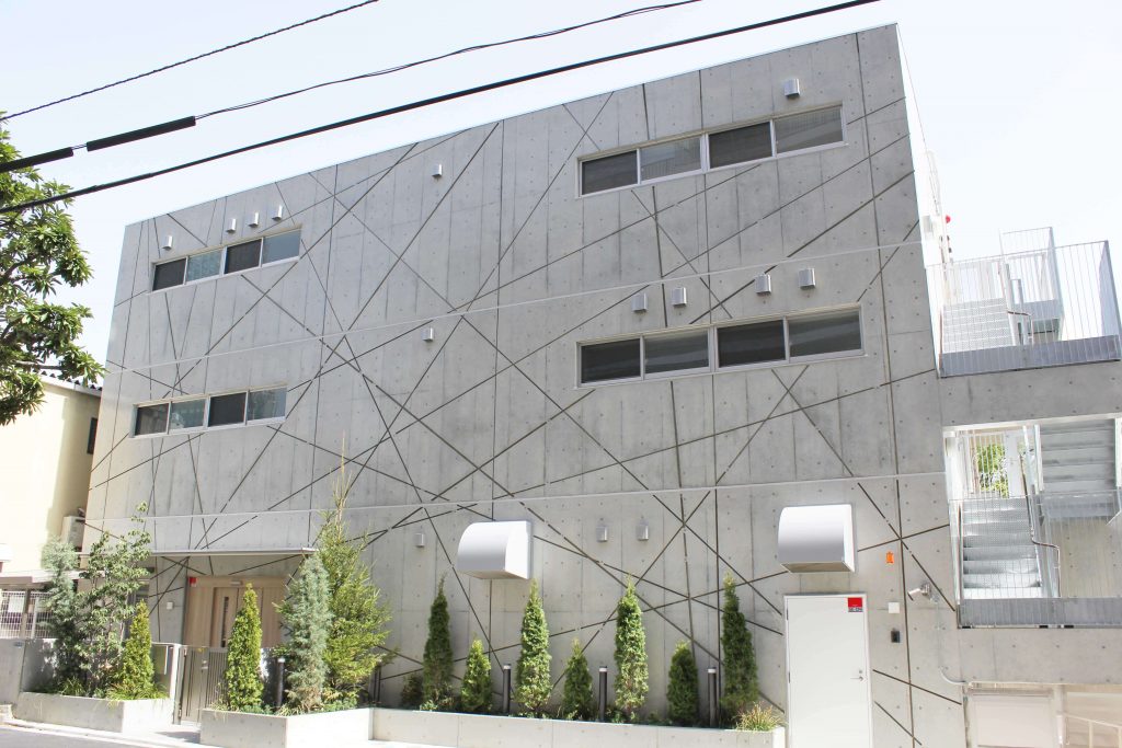 幼稚園・保育園　リトルパルズ保育園六本木（幼稚園・保育園）まで785m