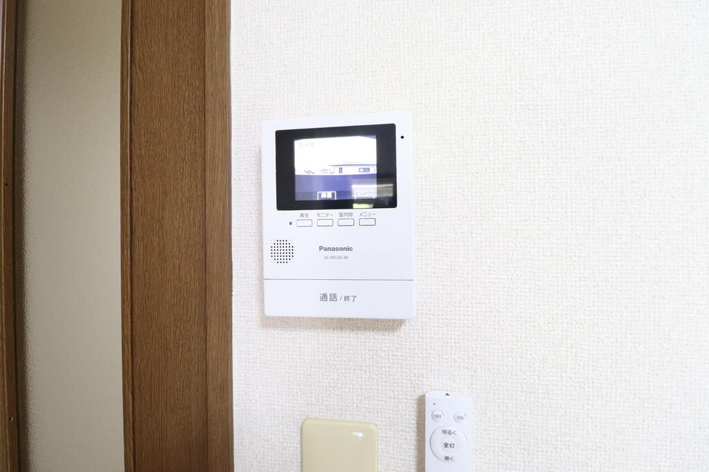 セキュリティ　安心のモニター付きインターホン♪