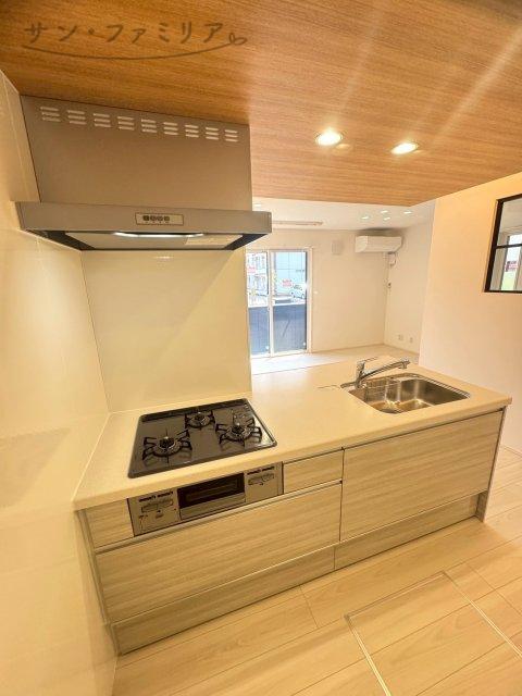 キッチン　同一物件別部屋写真