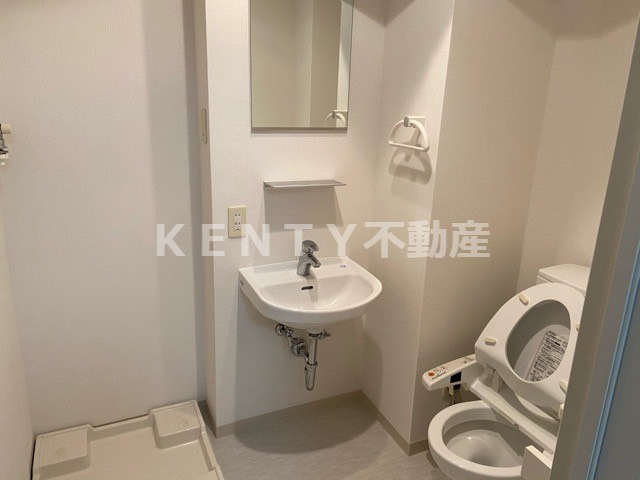 洗面設備　コンパクトで使いやすい洗面所