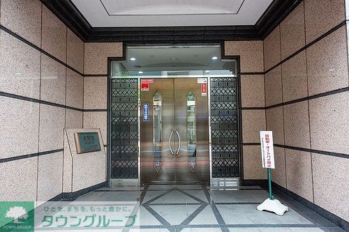 エントランス　エントランス　※2022年4月撮影