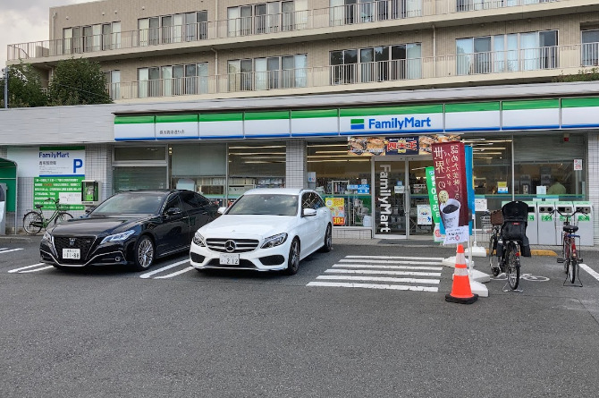 コンビニ　ファミリーマート 練馬豊中通り店（コンビニ）まで632m