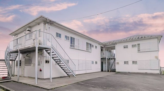 建物外観　「b’CASA秦野IIre-born」