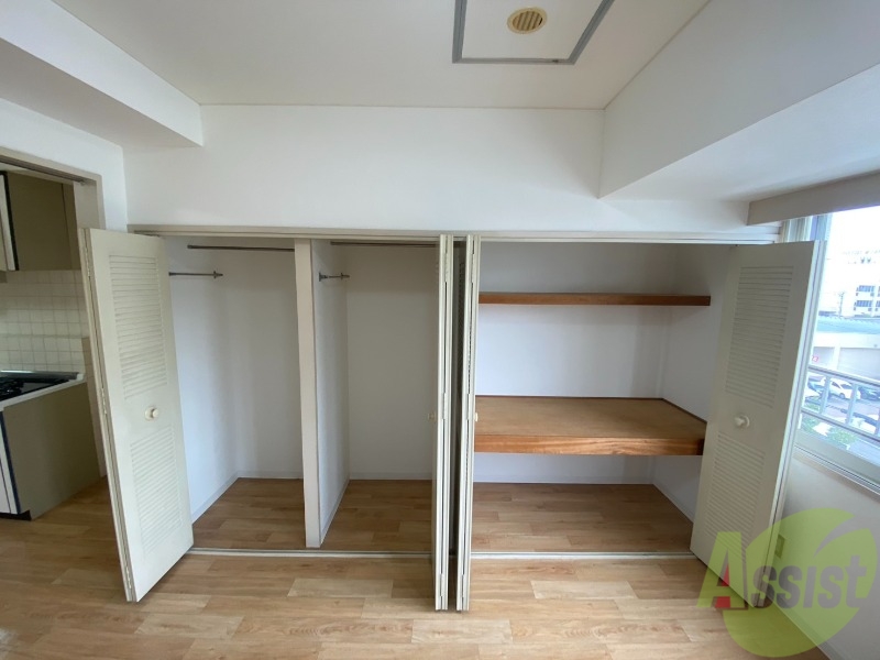収納　洋室にあった収納。荷物がたくさんあっても大丈夫。