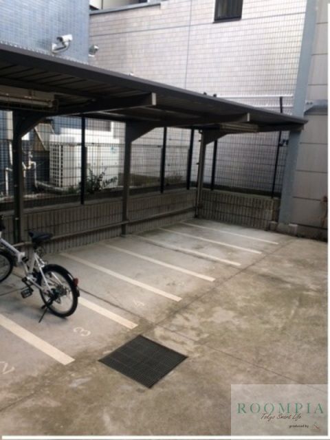 その他設備　同タイプの別部屋の写真です