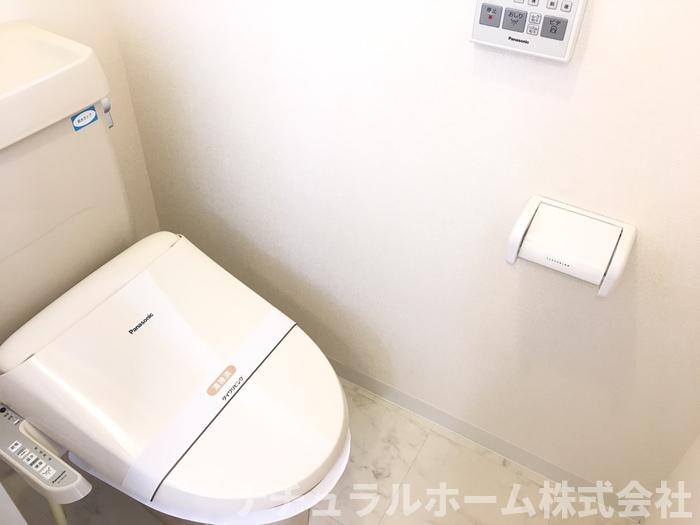 トイレ　温水洗浄便座♪