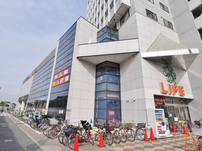 スーパー　ライフ平和台店（スーパー）まで452m