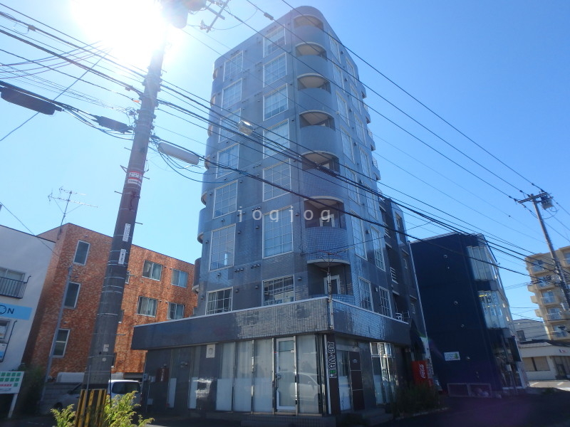 建物外観　ローヤルハイツ美香保